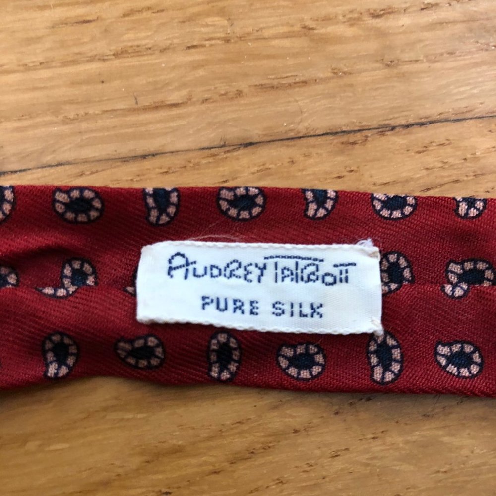 Vintage Audrey Talbott Pure Silk Bowtie